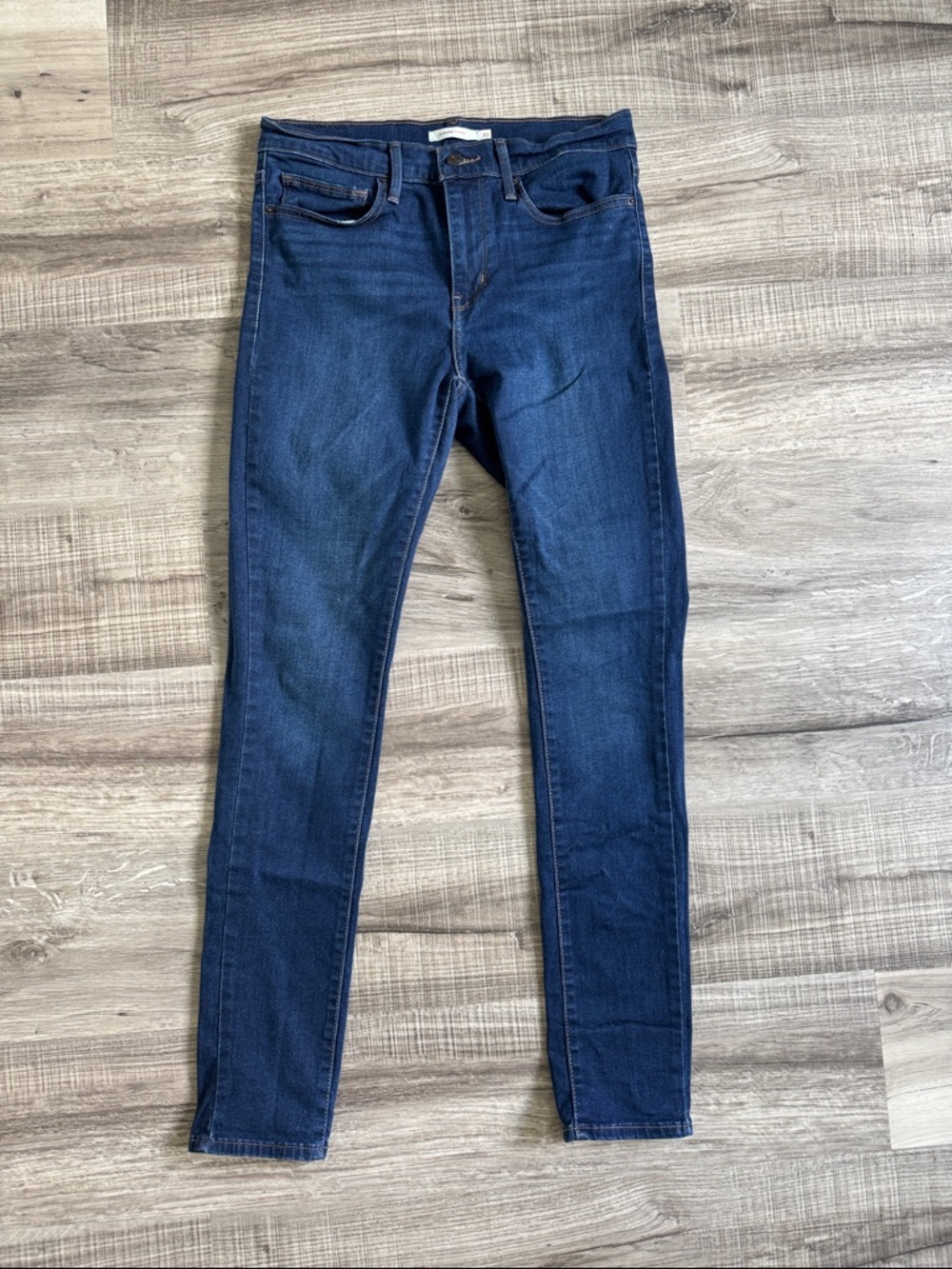 Levi's Dark Indigo Women's Skinny Jeans